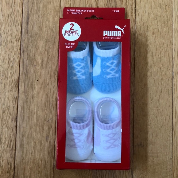 Infant booties socks bundle NWT - Picture 1 of 4